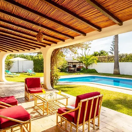 Atlas - Piscina Aquecivel E Bbq Em Βίλα Αλμπουφέιρα